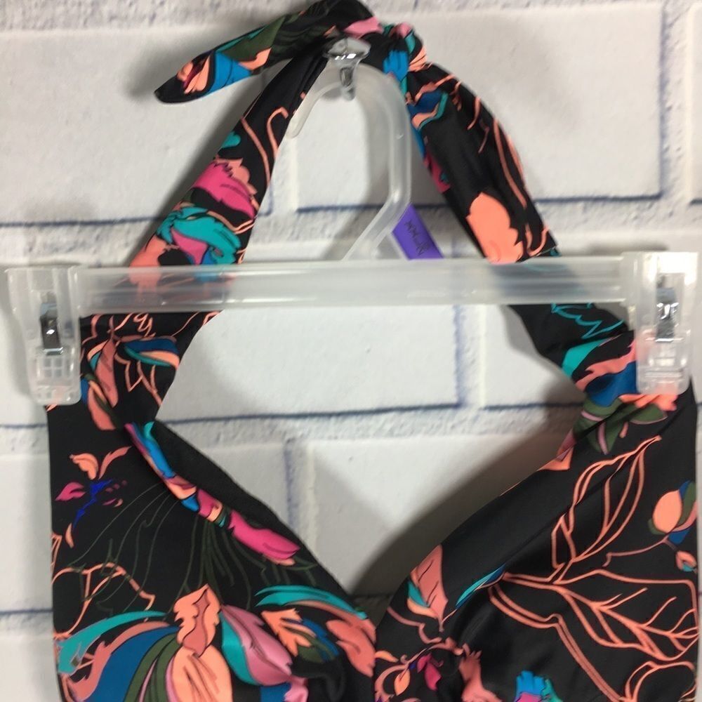 Time and True 1 Pc Halter Swimsuit Black Small 4-6 - Picture 4 of 7